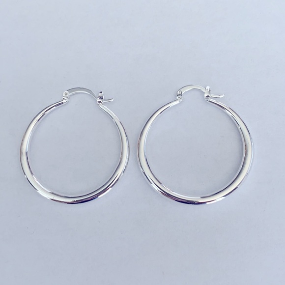 Jewelry - - Hoop Earrings 925 silver pair